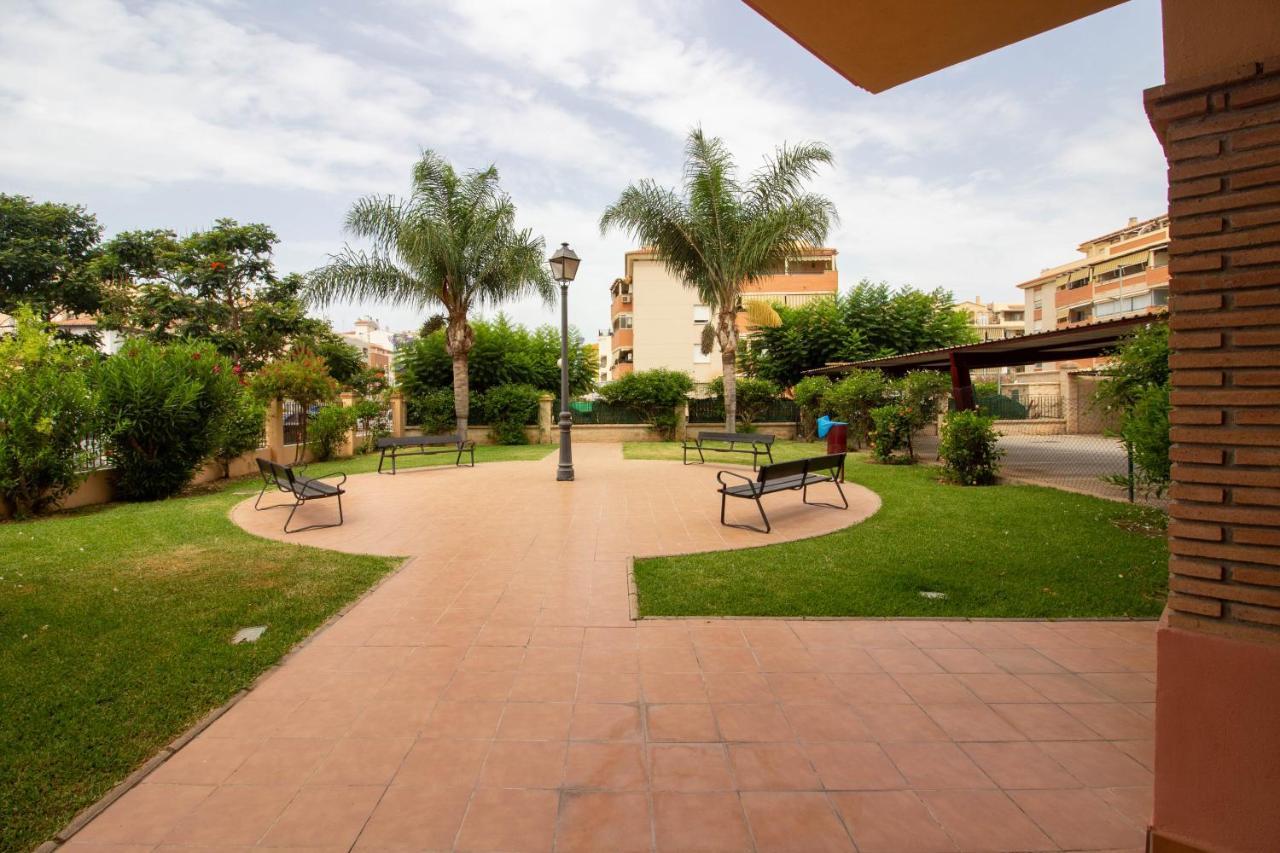 Apartamento White Dreams Next To The Sea Algarrobo Costa Exterior foto